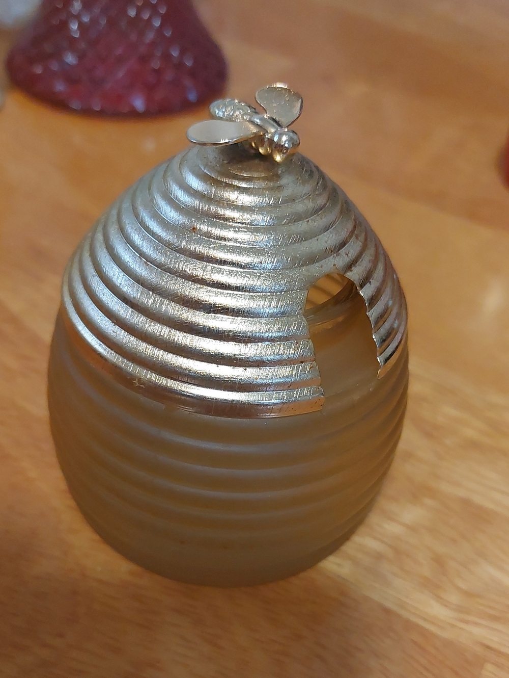💚3/$25 Vintage 1970s Avon Silk & Honey Beehive Glass Jar Bee Topper Lid
